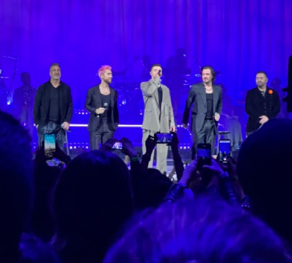 Nsync Reunites For Performance At Justin Timberlake Pop Up Show