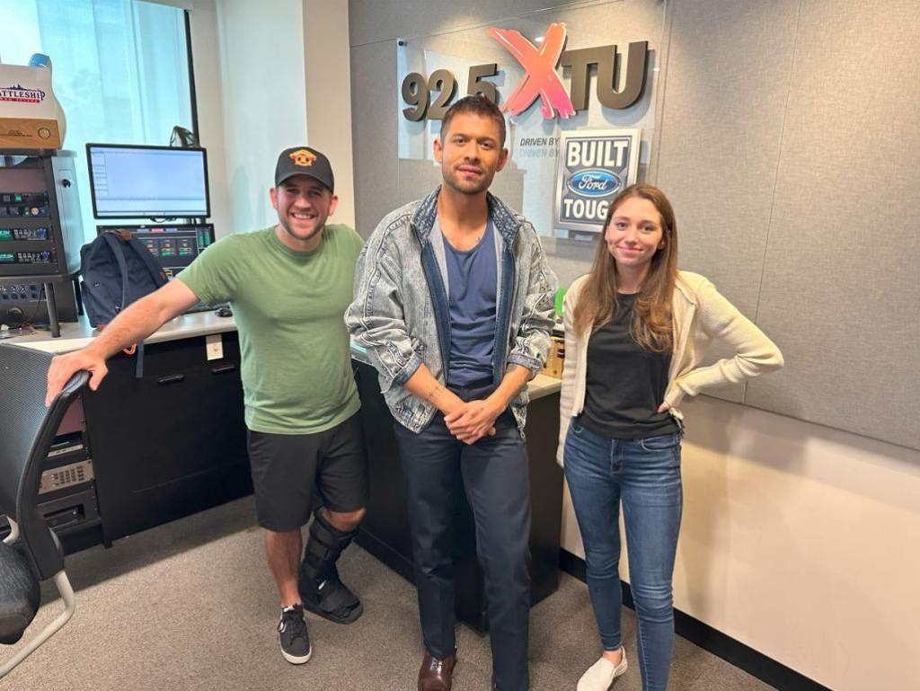 (L to R) Jeff, David Castañeda of 'The Umbrella Academy' and Shannon